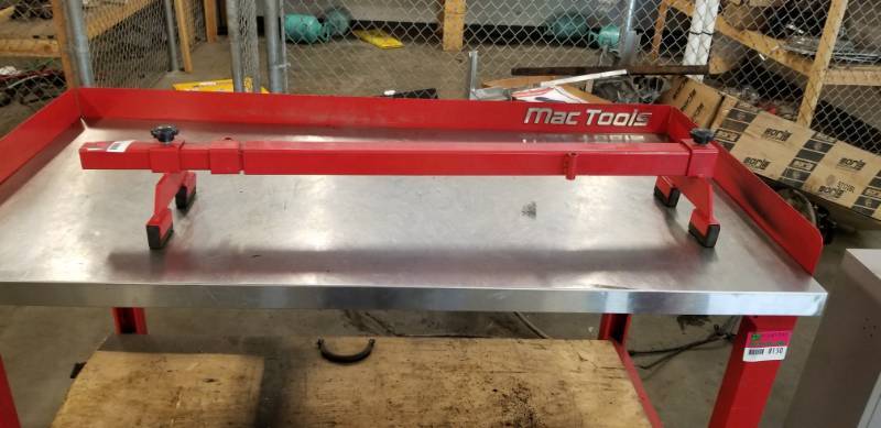 lot 8182 image: Under Hood Load Spreader bar Adjustable