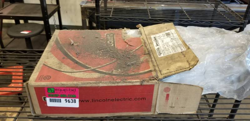 lot 9638 image: Lincoln Electric 364 SuperGlaze 5356 Aluminum 20lb Spool