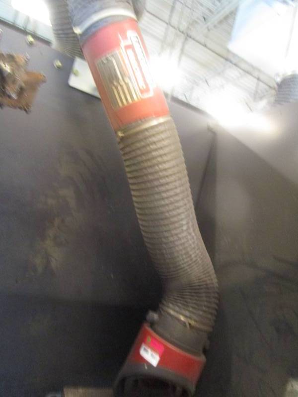 lot 9665 image: Lincoln Electric LTA Telescopic Extraction Arm Buyer Must Remove