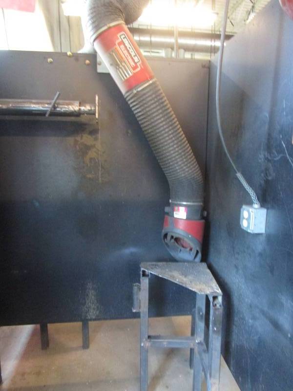 lot 9667 image: Corner Steel Work Table & Lincoln Electric LTA Telescopic Extraction Arm Buyer Must Remove
