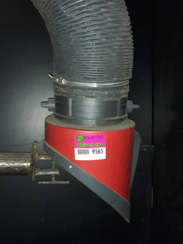 lot 9565 image: Lincoln Electric LTA Telescopic Extraction Arm Buyer Must Remove