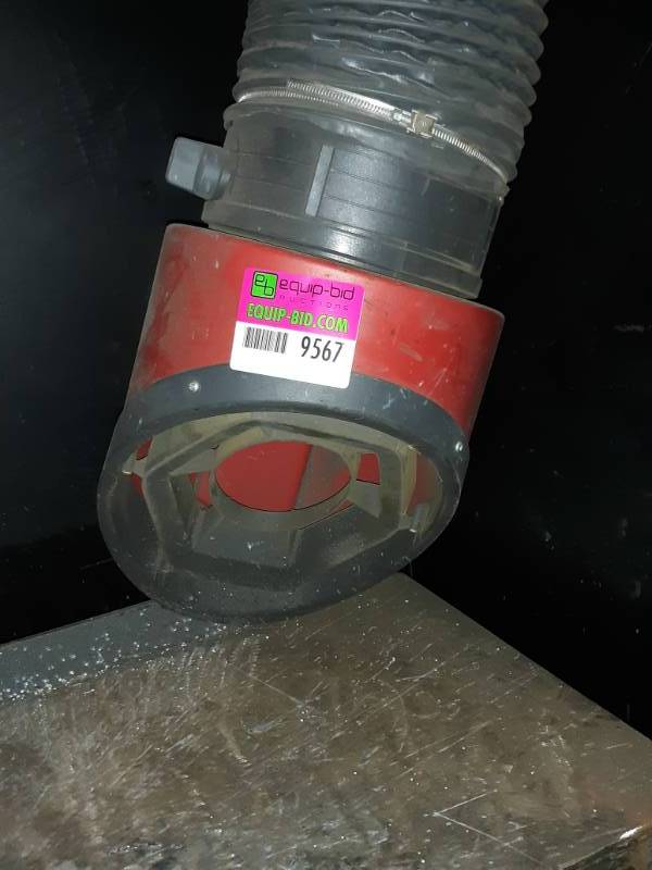 lot 9567 image: Lincoln Electric LTA Telescopic Extraction Arm Buyer Must Remove
