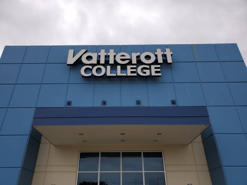 lot 2 image: Vatterott College Out Door Sign Buyer Remove