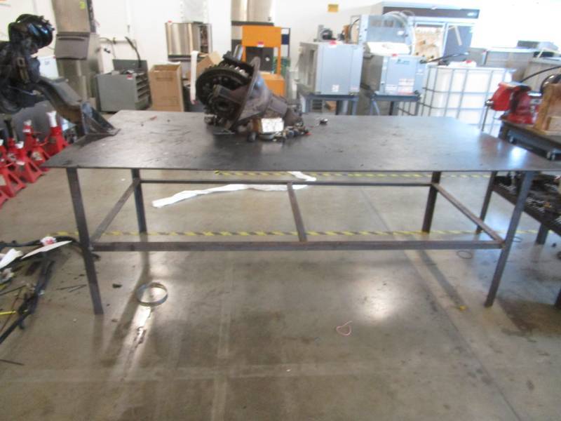 lot 9760 image: 8x4 Metal Work Table