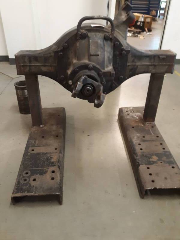 lot 9678 image: Differential on Metal Stand