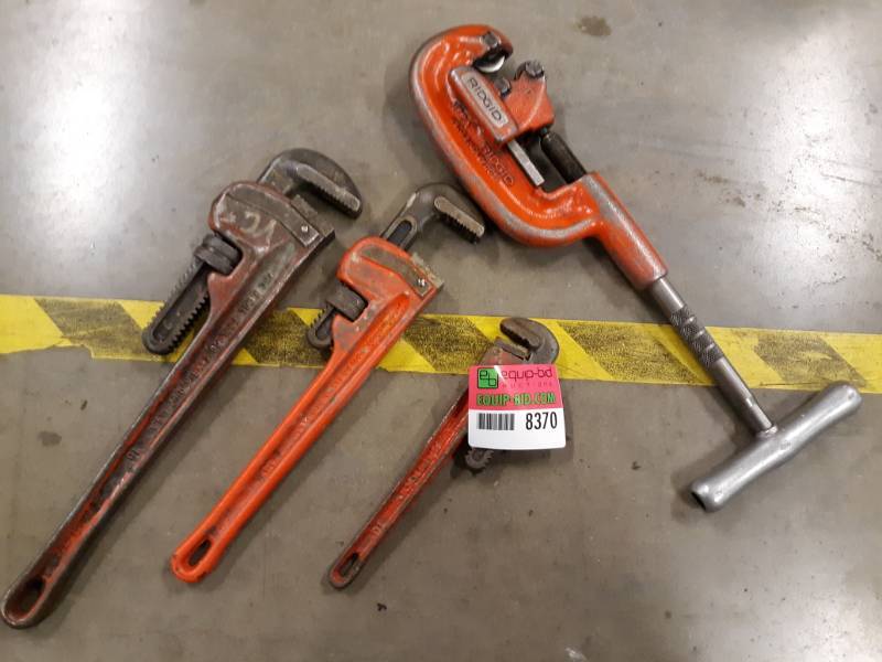 lot 8370 image: Ridge Tool Pipe Wrenches and Rigid Pipe Cutter