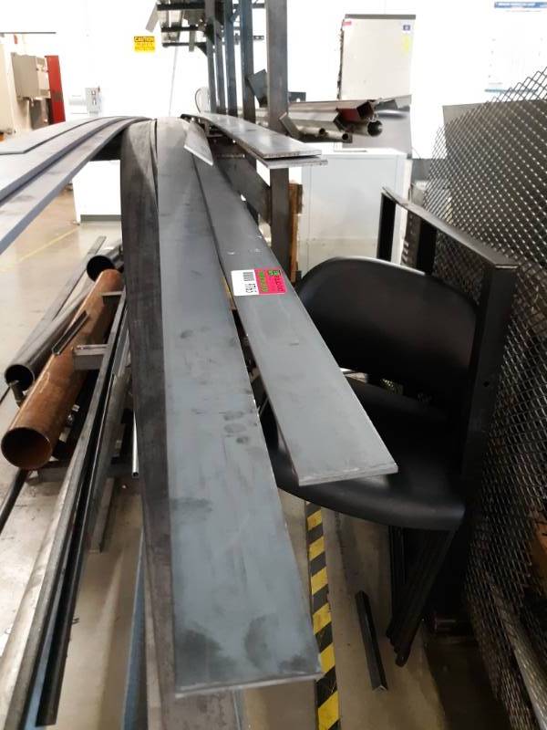 lot 9765 image: (3) Pieces Strap Steel 20 x 3 x 14 (1) 16 x 3 x 14