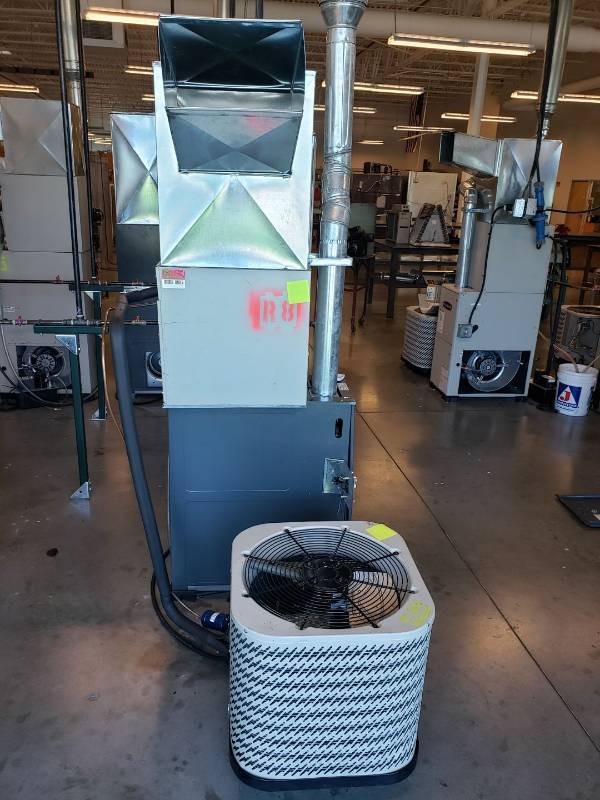 lot 8005 image: Goodman Furnace and Gibson Air Conditioner