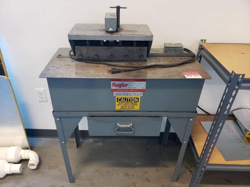 lot 8010 image: Flagler 24 ga Junior Pittsburgh Machine
