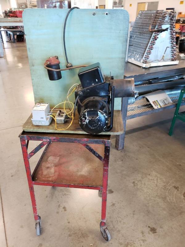 lot 8036 image: Furnace burner testing station