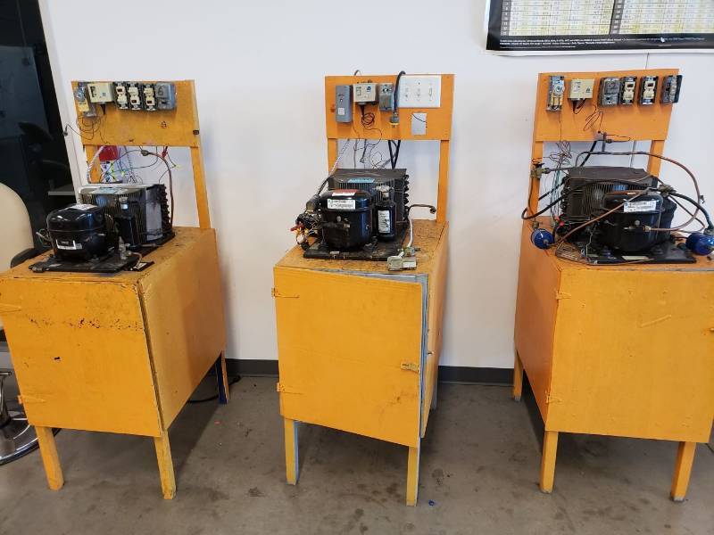 lot 8047 image: (3) Compressor testing stations