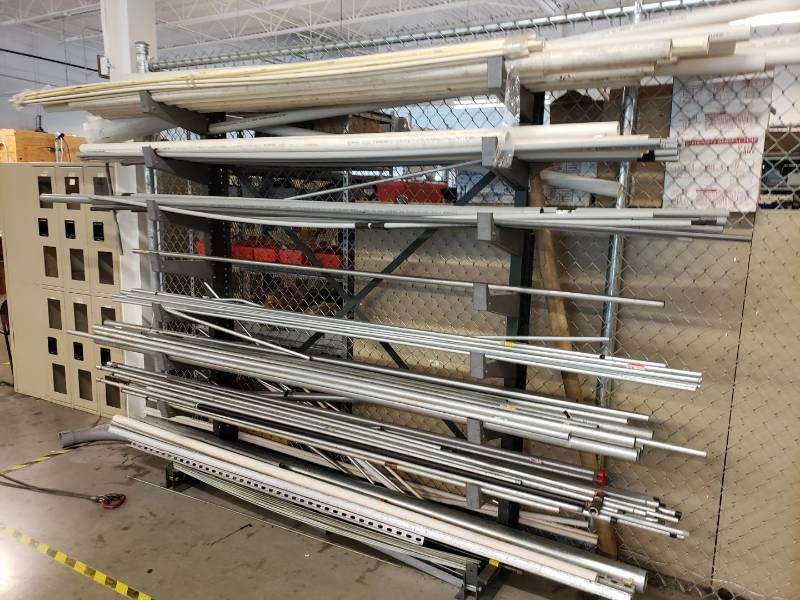lot 8101 image: Cantilever rack