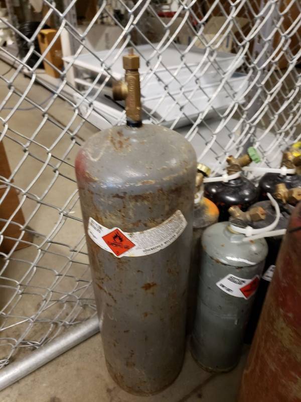 lot 8302 image: Acetylene tank