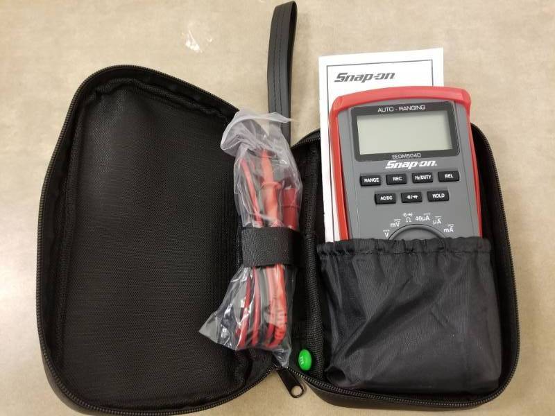 lot 7018 image: Snap On Auto Range Digital Multimeter