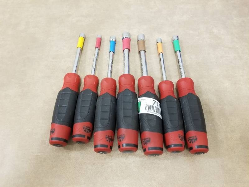 lot 7117 image: MAC Tools 7 PC Nut Drivers