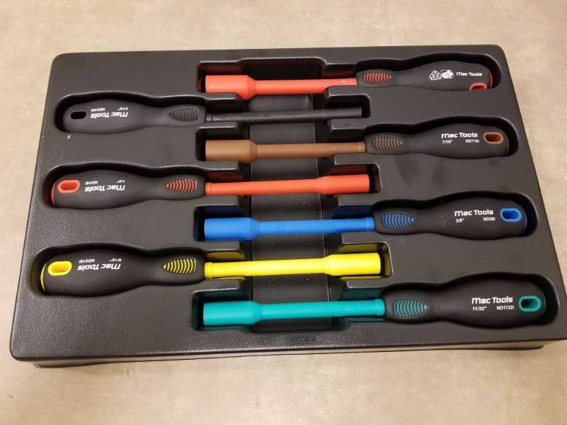 lot 7119 image: MAC Tools Insulated Nut Drivers 7PC