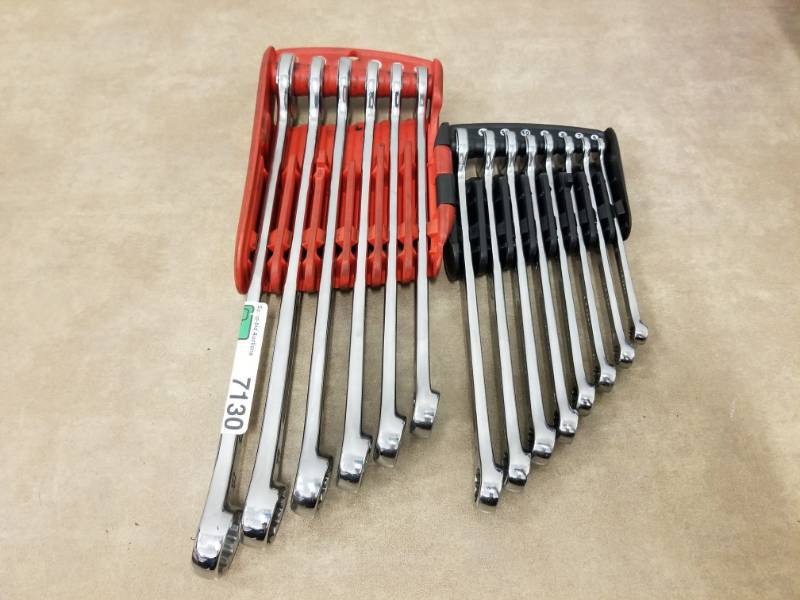 lot 7130 image: Mac Tools 14pc Metric 12-Point Long Precision Torque Wrench Set 6-19mm