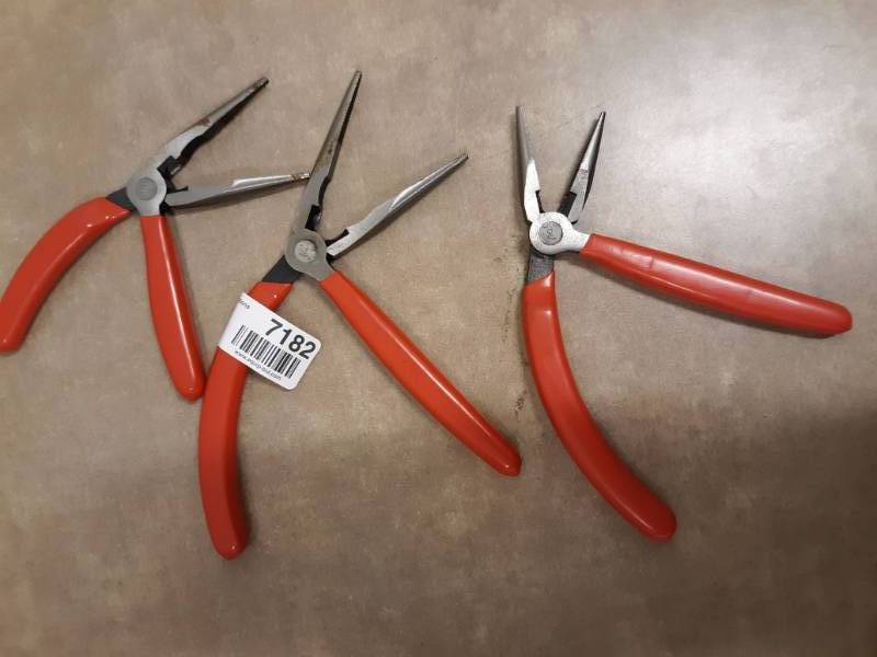 lot 7182 image: Mac 3 PC Pistol Grip Pliers Set Model # PPN3S