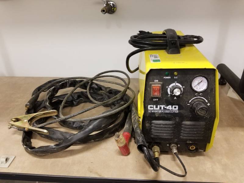 lot 7229 image: JEGS CUT-40 DC Inverter Plasma Cutter