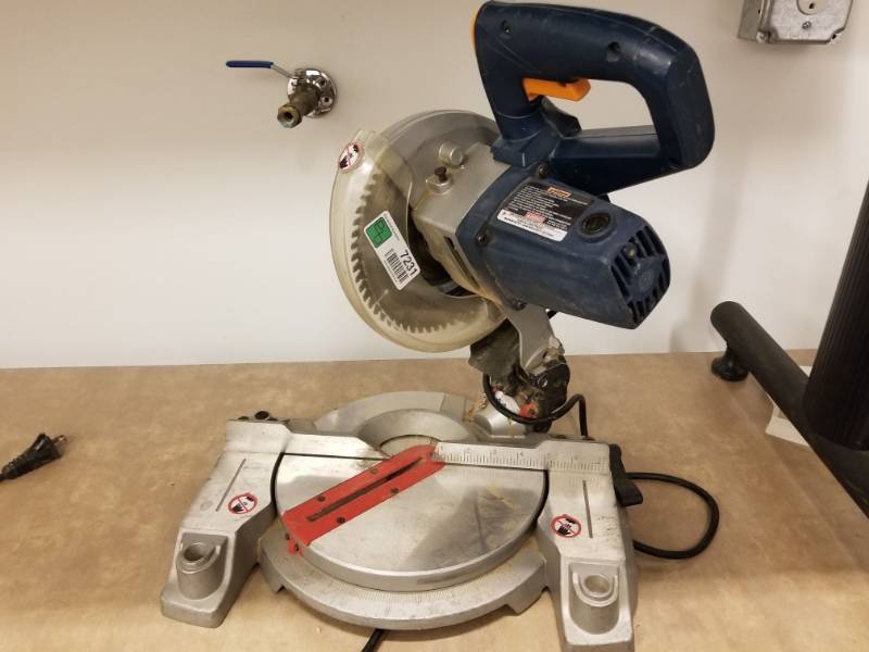 lot 7231 image: Ryobi 7 14in Compound Miter Saw