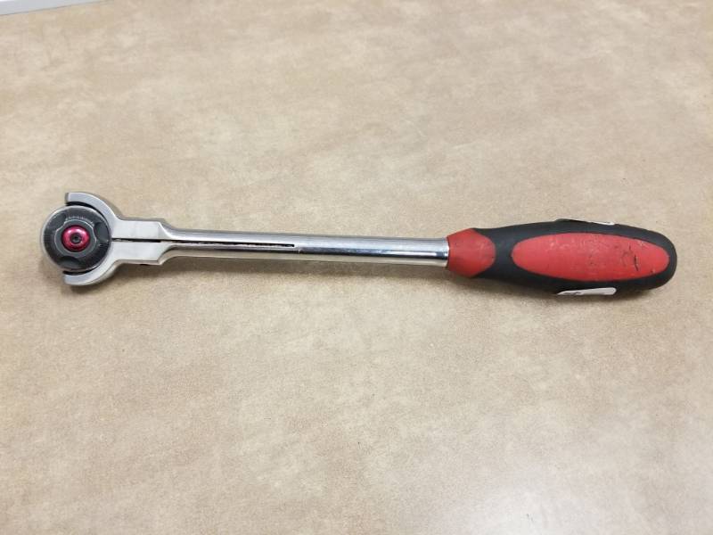 lot 7235 image: MAC Tools 38  Drive Bi-Material Swivel-Head Ratchet - 11
