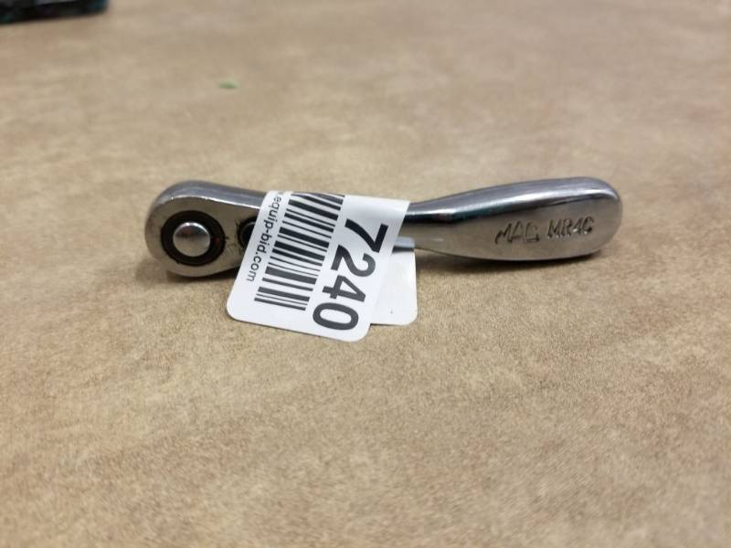lot 7240 image: MAC 14in Mini Ratchet MR4C
