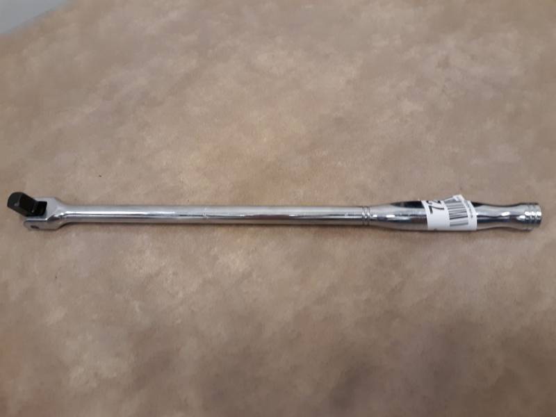 lot 7245 image: Mac 12 in, 38 in Drive Breaker Bar Model # X12SF