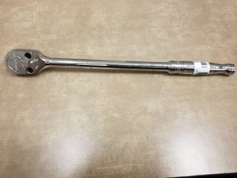lot 7249 image: Snap-On 12in 80 Tooth Long Handle Ratchet