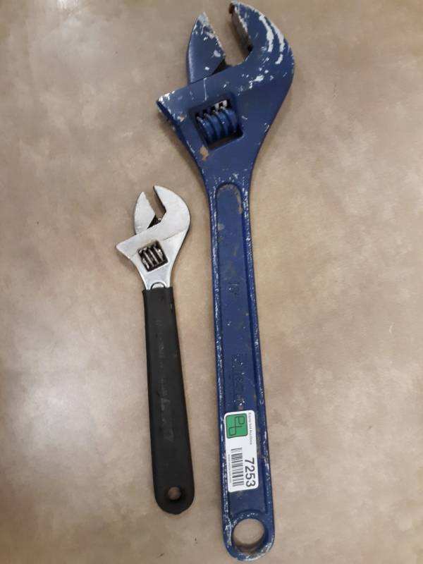 lot 7253 image: Legacy 10 in Chrome Cushion Grip Crescent Wrench,