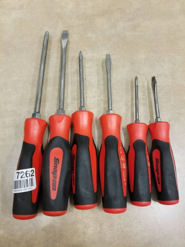 lot 7262 image: Snap-On 6 PC Screwdriver Set