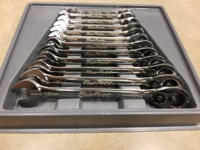 lot 7274 image: Blue Point 12 PC Metric Combination Wrench Set