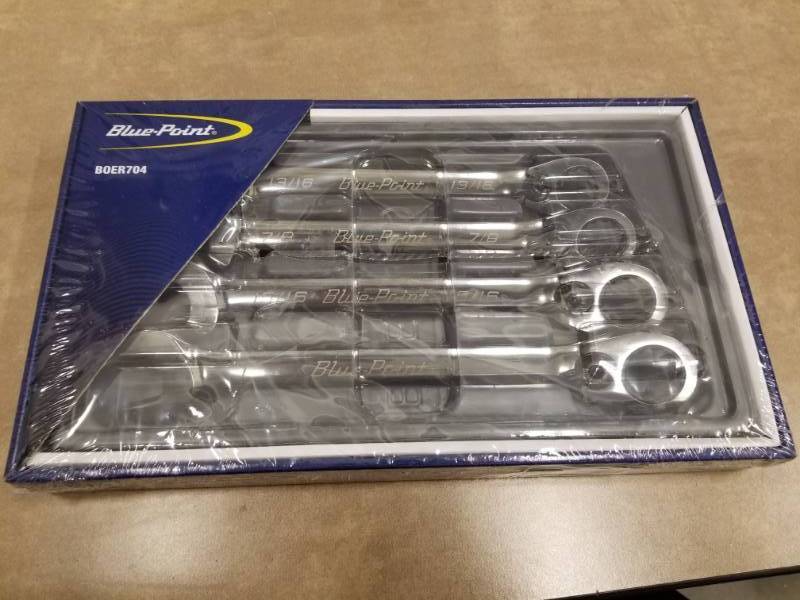 lot 7275 image: Blue Point BOER704 Combination Wrench Set 4 PC