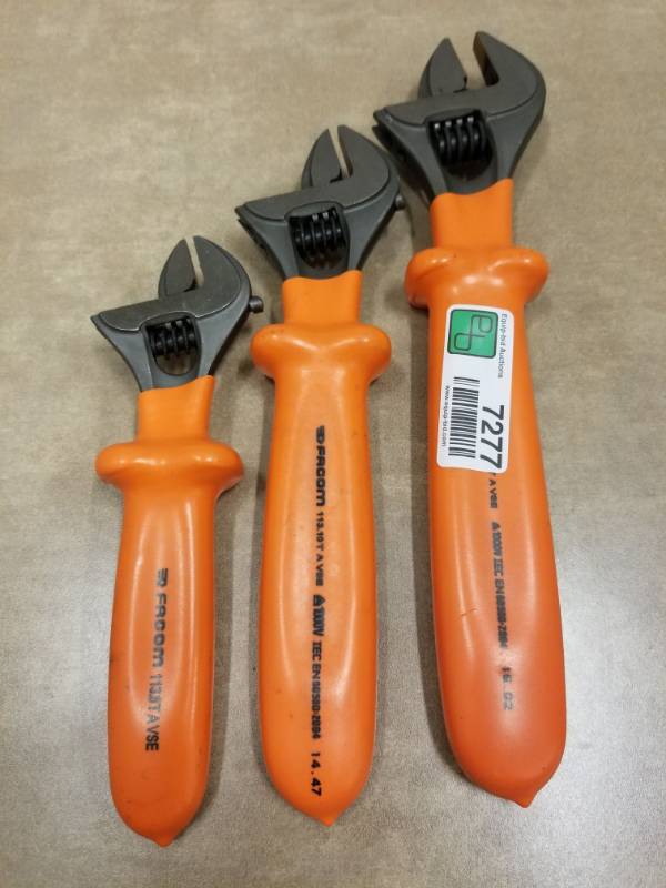 lot 7277 image: FACOM 3 PC Insulated Crescent Wrench Set