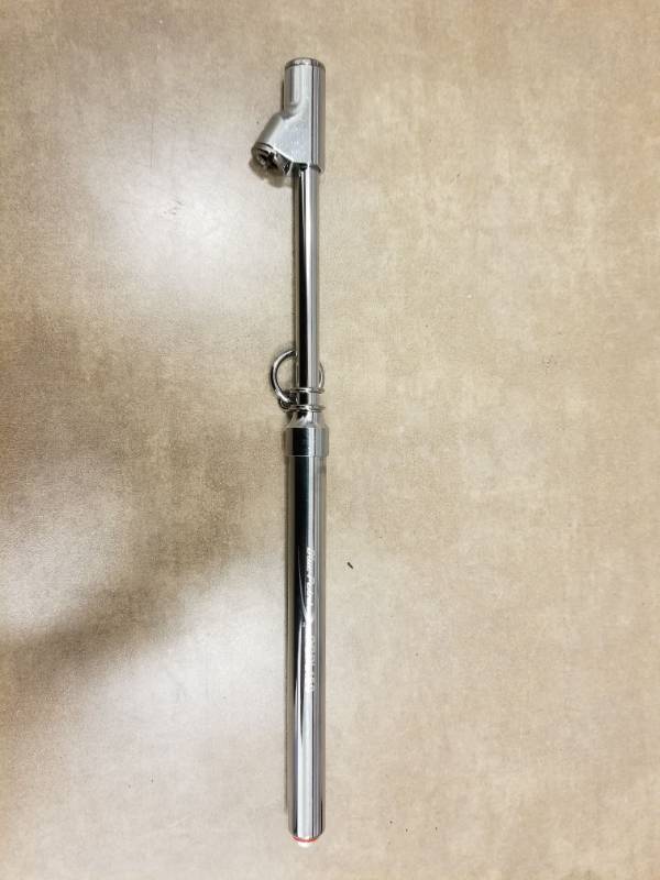 lot 7298 image: Blue Point 150 PSI Tire Gauge PGPL150
