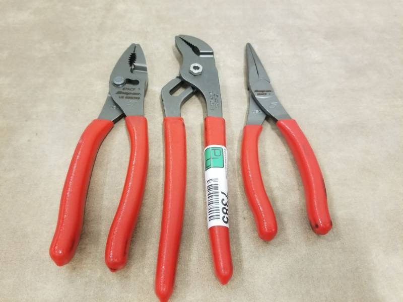 lot 7385 image: Snap On 3 PC Pliers Set