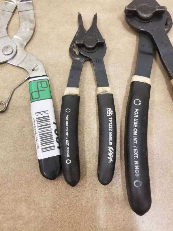 lot 7397 image: MAC Tools Ring Pliers