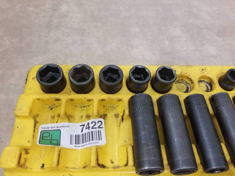lot 7422 image: MAC Tools 13PC Impact Deep Sockets