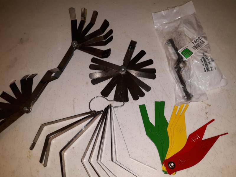 lot 7402 image: 4 Mac & 2 New Snap-on Plug Gap Tool Sets