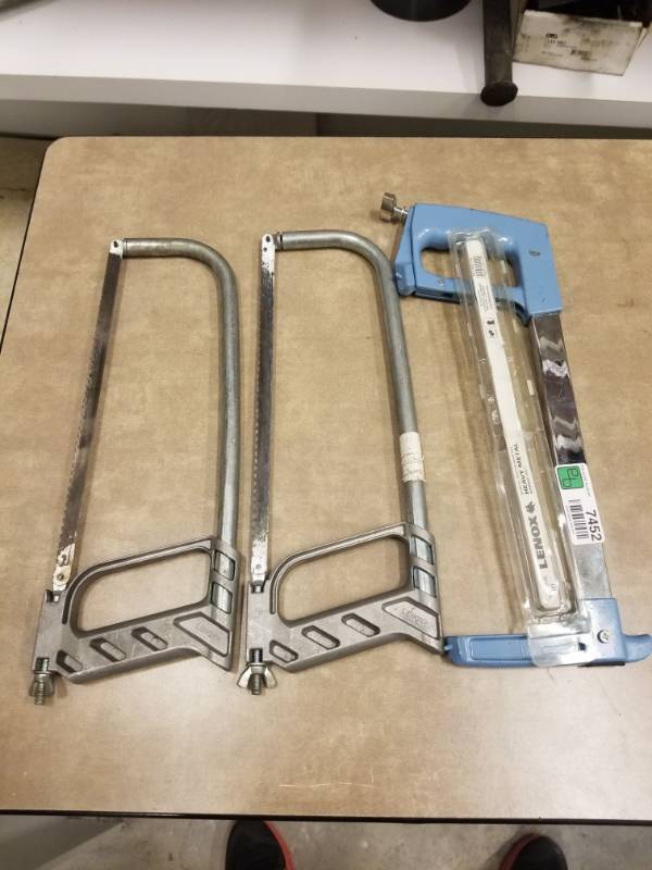lot 7452 image: Set of 3 Hacksaws