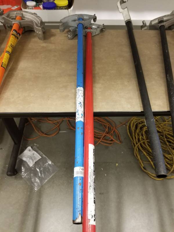 lot 7465 image: 2 Pipe Benders