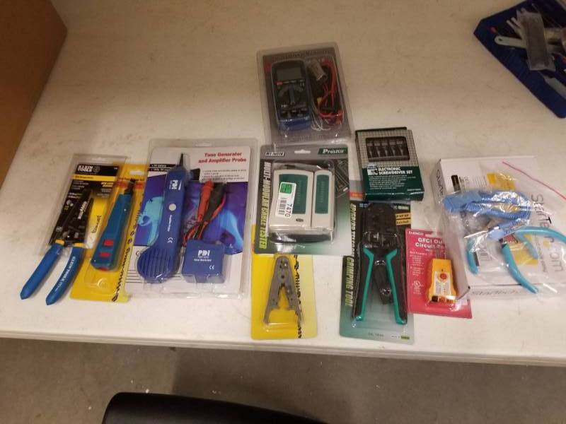 lot 7471 image: Computer Technician Kit