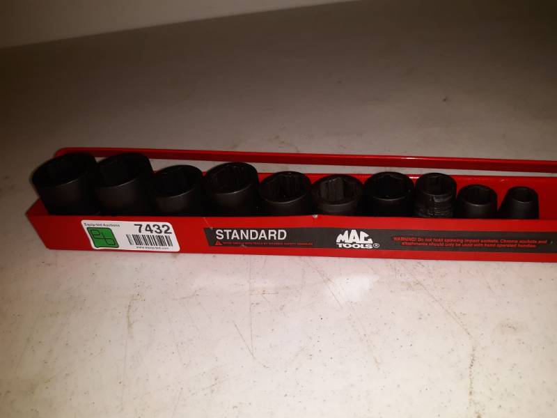 lot 7432 image: Mac Sockets Incomplete Set, Various Sizes