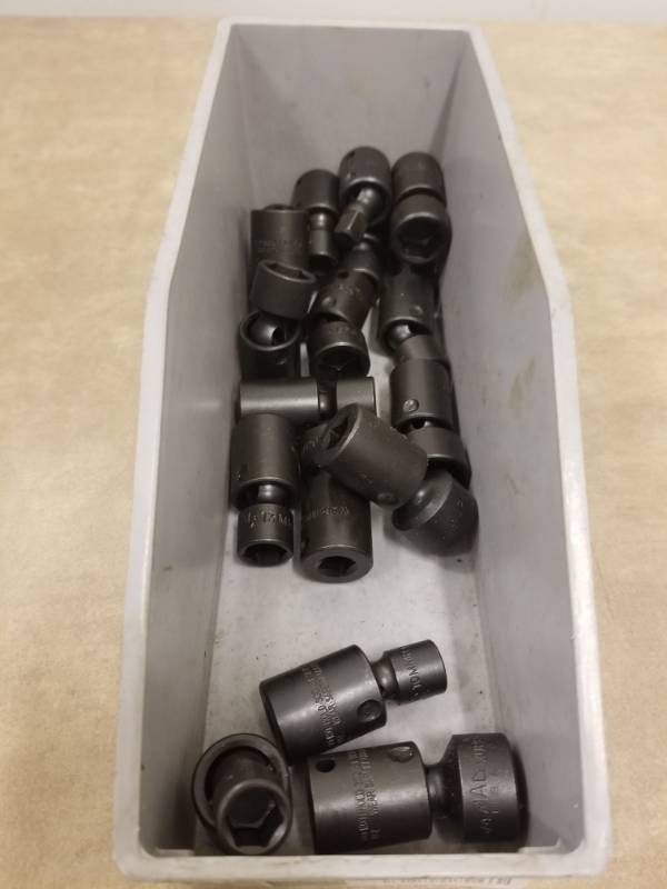 lot 7414 image: MAC Tools 18PC Swivel Impact Sockets
