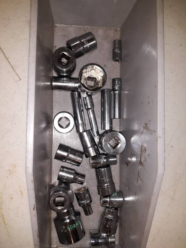 lot 7417 image: Mac Sockets Incomplete Set, Various Sizes