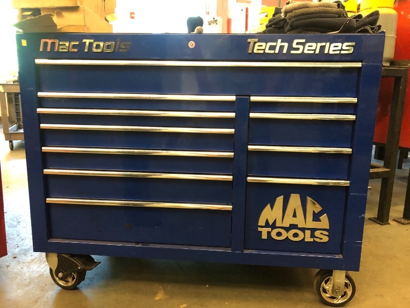 Just Added Mac Tool Chest 11 Drawer Rolling Nice