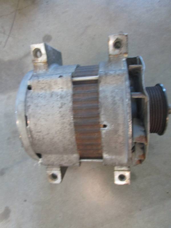 lot 9747 image: Paccar Alternator