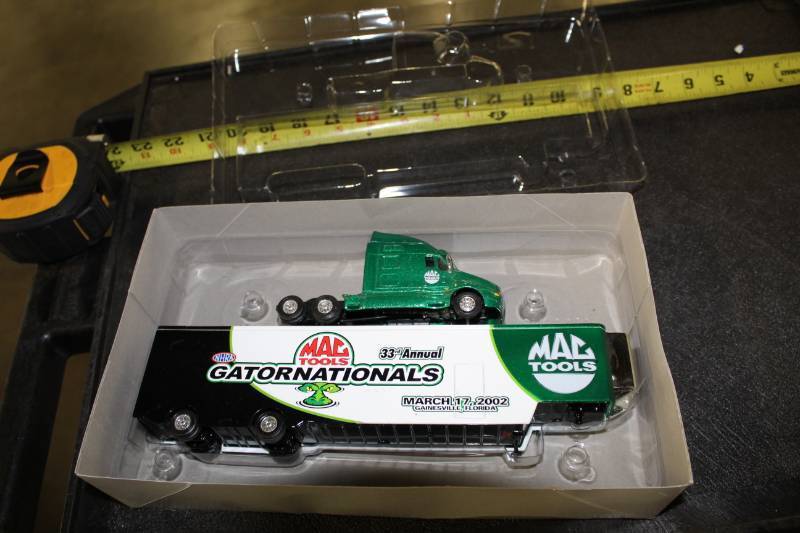 lot 761 image: Mac Tools Limited Edition Gator National  Die Cast Collectable