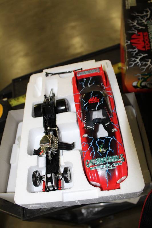 lot 762 image: Mac Tools Limited Edition Gator National  Die Cast Funny Car Collectable