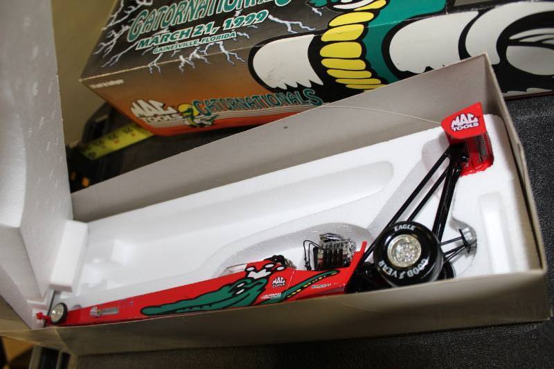 lot 764 image: Mac Tools Limited Edition Gator National  Die Cast  Dragster Collectable