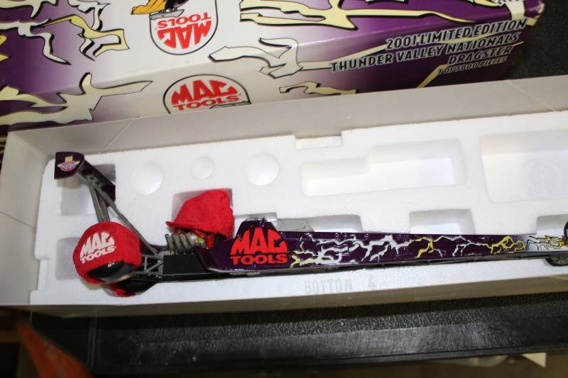 lot 794 image: Mac Tools Limited Edition Die Cast Dragster Collectable